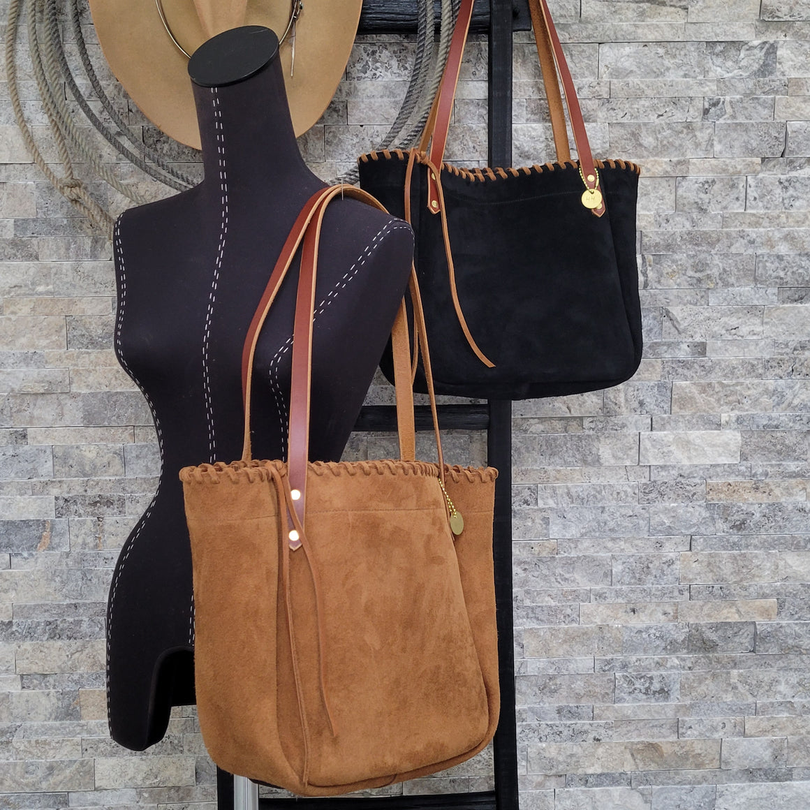 Tote- Roughout Rio