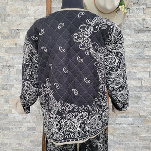 Jacket- Women's Bandana Print Quilt (Black)