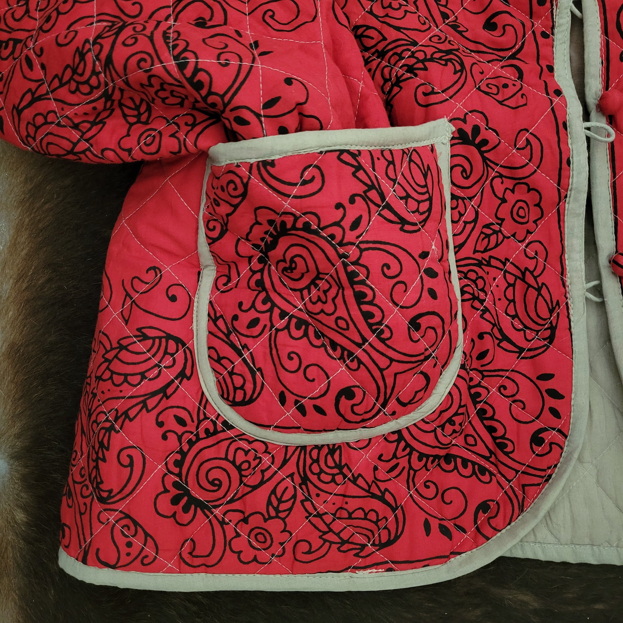 Jacket- Women's Bandana Print Quilt (Red) - Dixon Rand