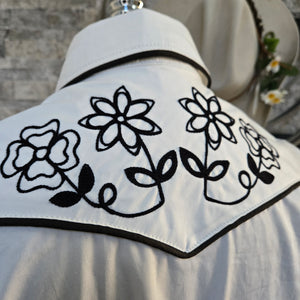 Field Bloom Roper- Men's White Chainstitched Western Shirt