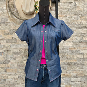 Dolly- Women's Chambray Short Sleeve Shirt