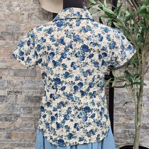 Dolly- Women's Garden Floral Short Sleeve Shirt