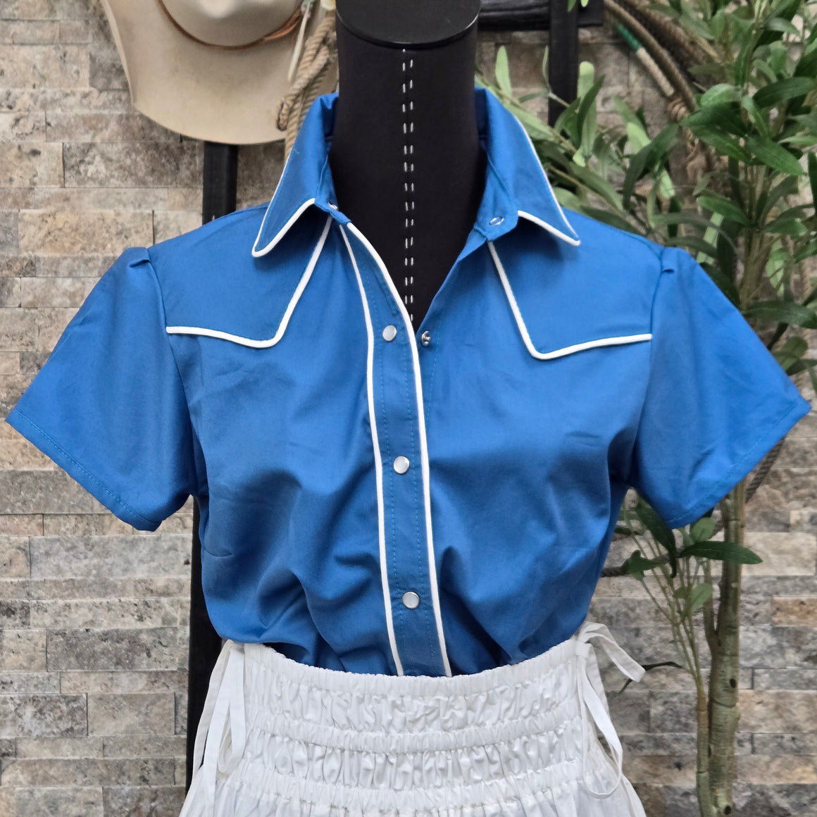 Reba- Women's Piped Short Sleeve Shirt (Blue)