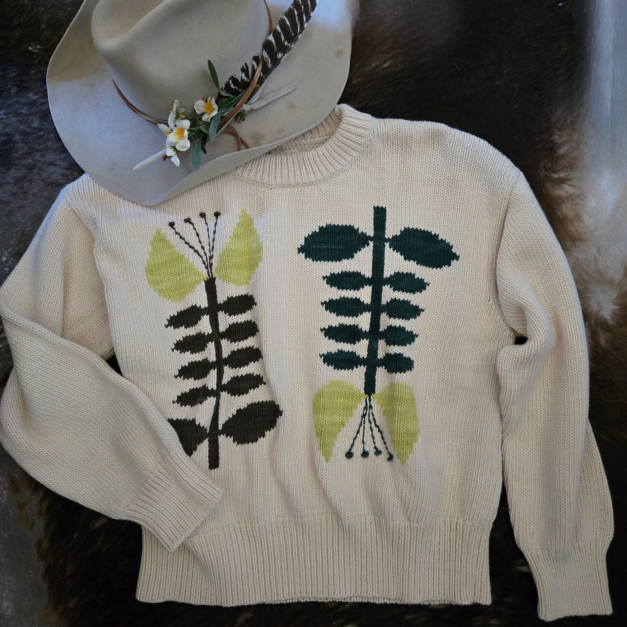 Sweater- Women's Floral Bloom Crewneck