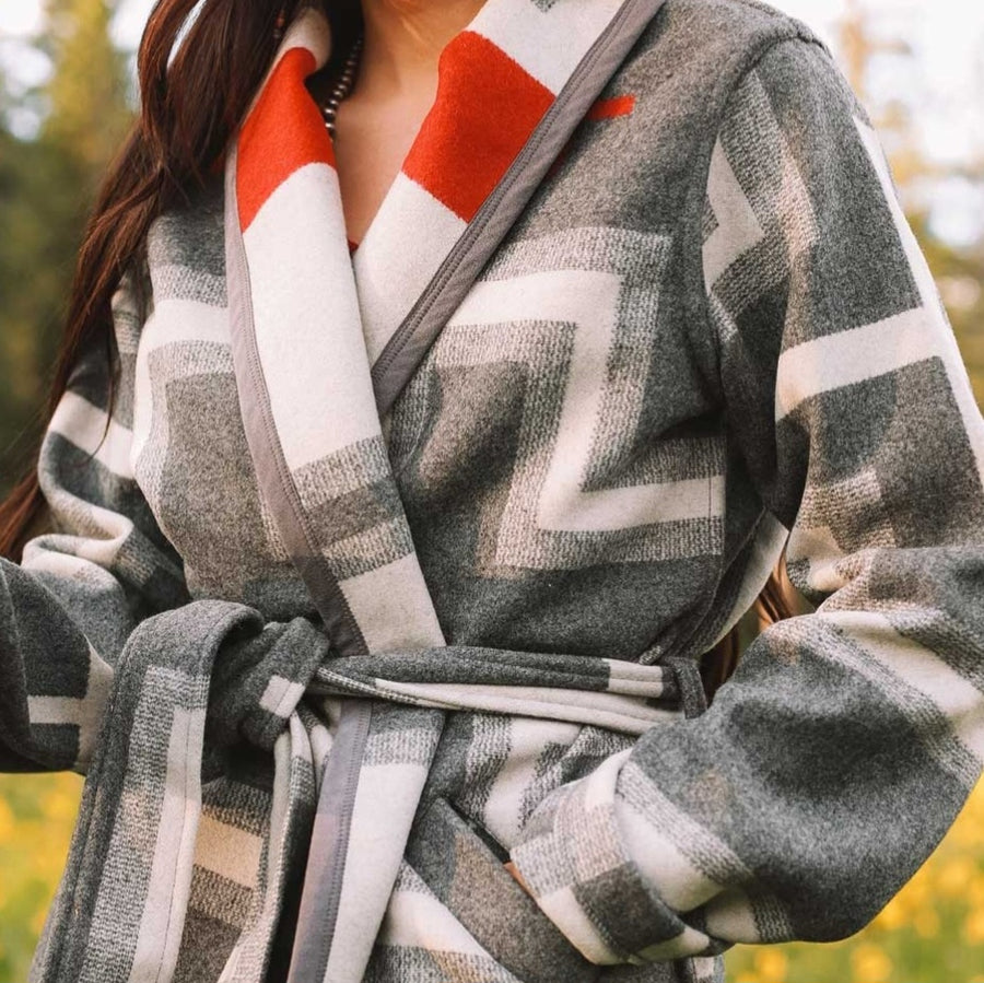 Coat-Women's Wrap Pendleton 'San Miguel' Blanket