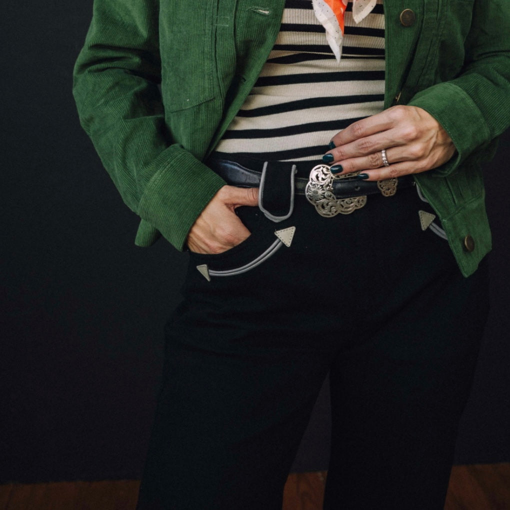 Jean-Black Denim Smile Pocket