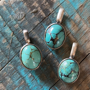 Pendant- Classic Turquoise Oval Charm
