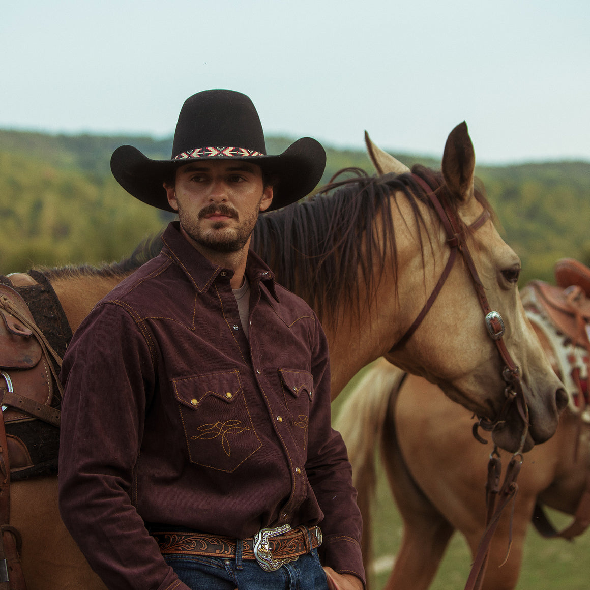 The Highwayman- Men's Long Sleeve Espresso Corduroy Western Shirt