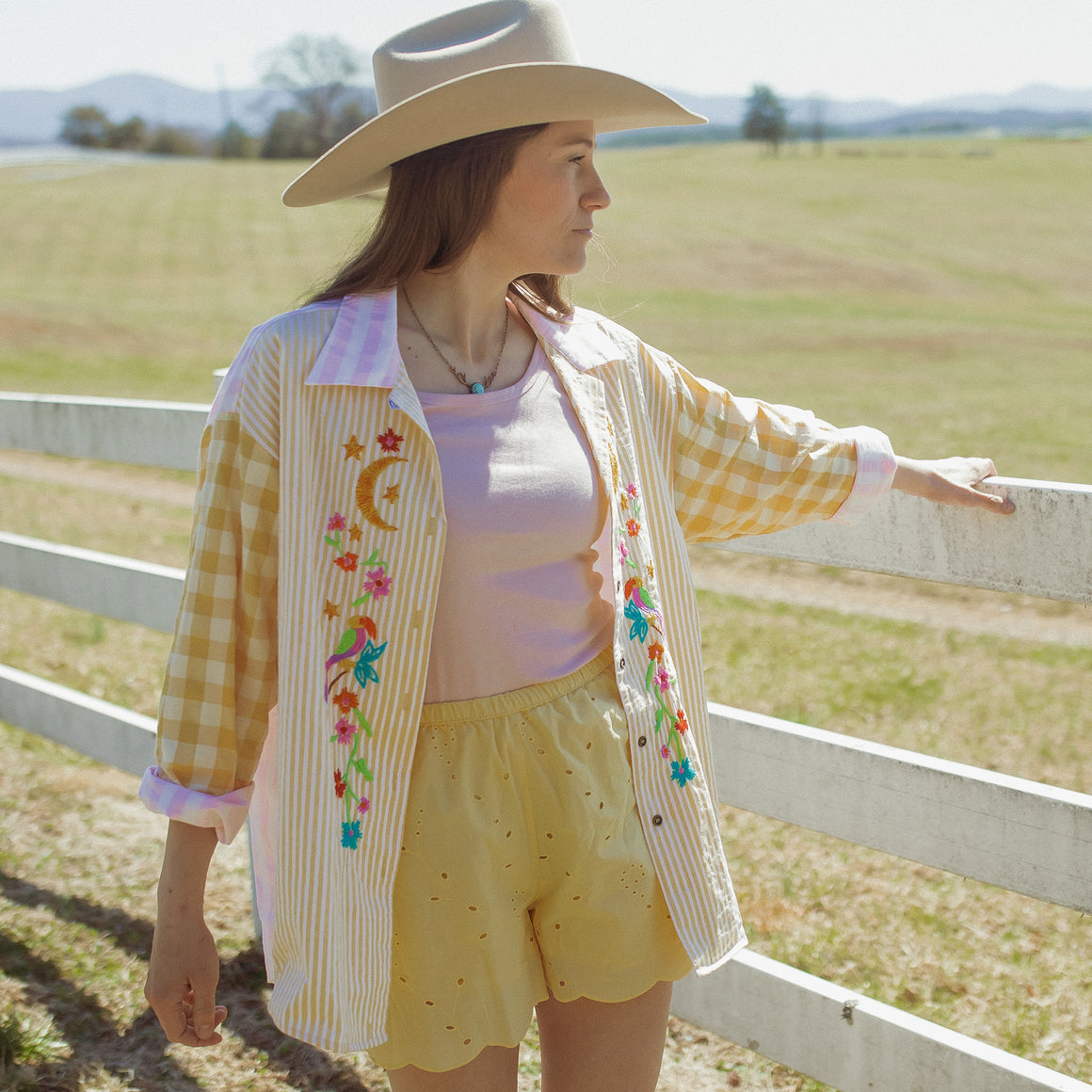 Blouse- Embroidered Gardenia (Sunny)