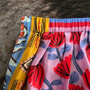 Skirt- Lipstick Tulips