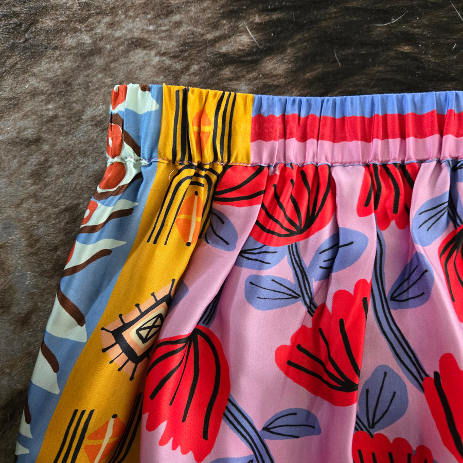 Skirt- Lipstick Tulips
