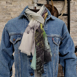 Scarf- Snowshoe Hare