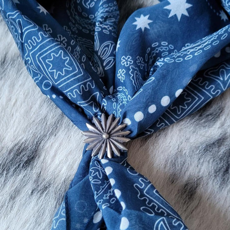 Bandana Slide- Silver Rowel