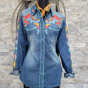 Shirt- Women's Rodeo Queen Western