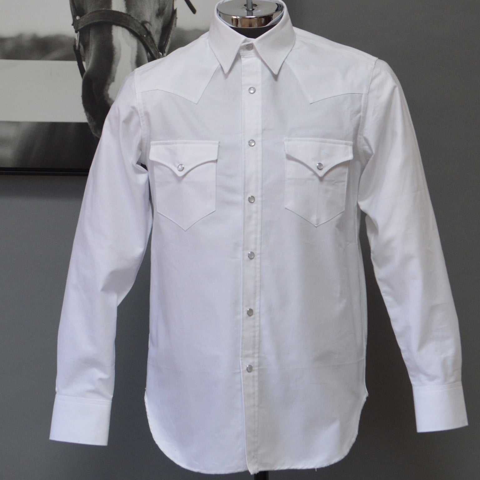 The Cattleman- Men's White Oxford Western Shirt The Cattleman- Men's White Oxford Western Shirt