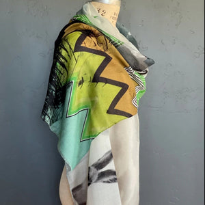 Scarf- Snowshoe Hare