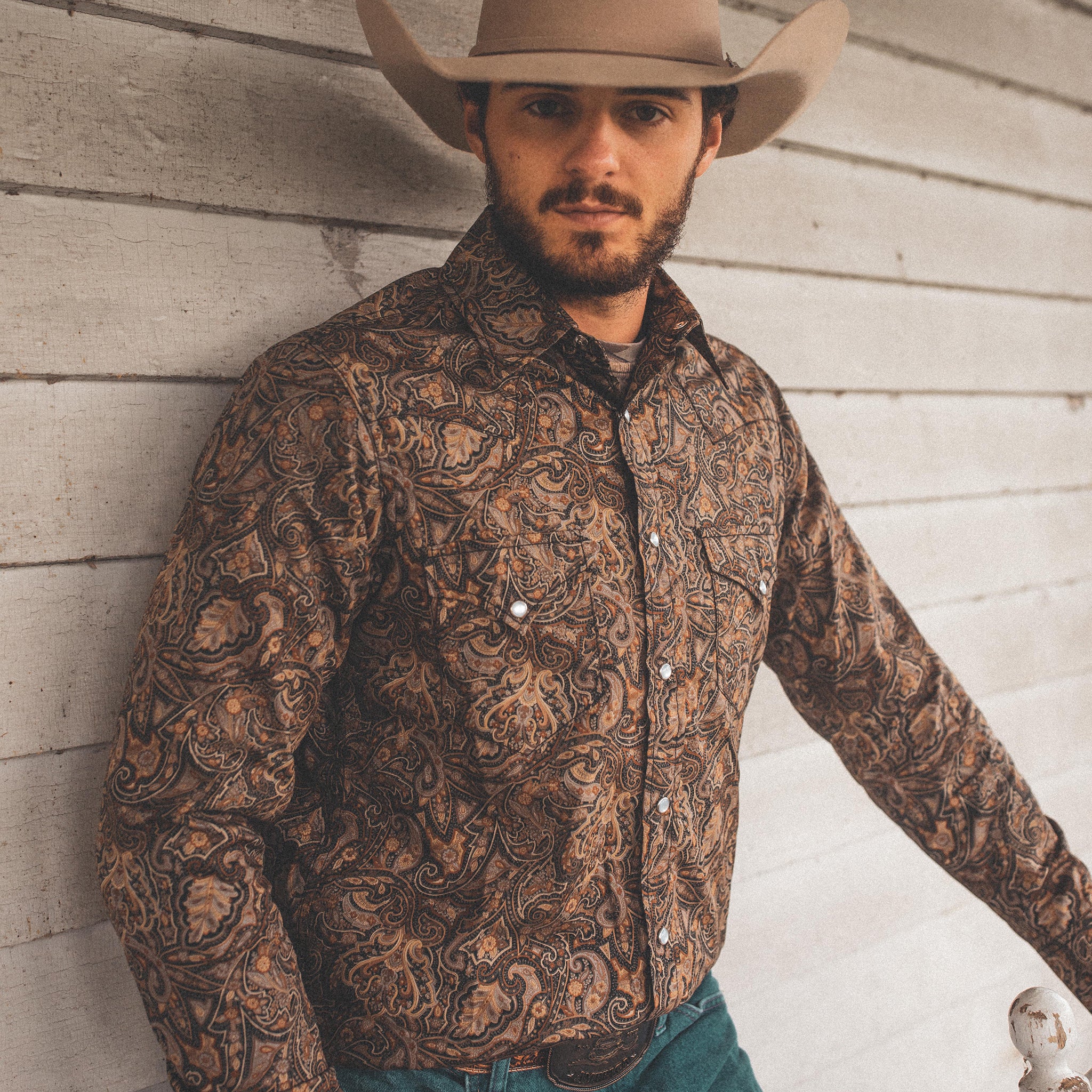 The Cowboy Men s Brown Paisley Western Shirt
